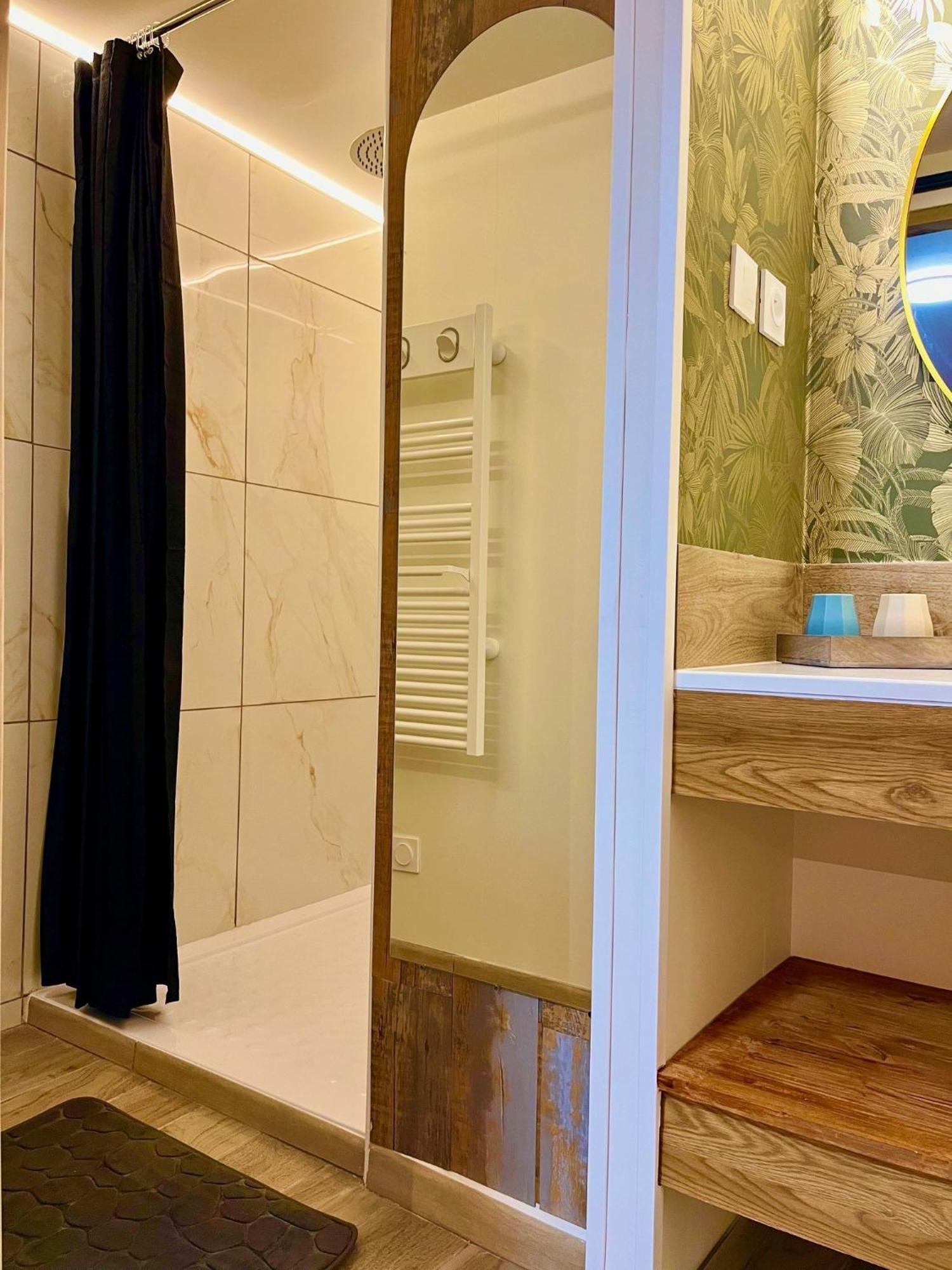 Le Manoir Des Haies Spa Les Champs-Geraux Екстер'єр фото